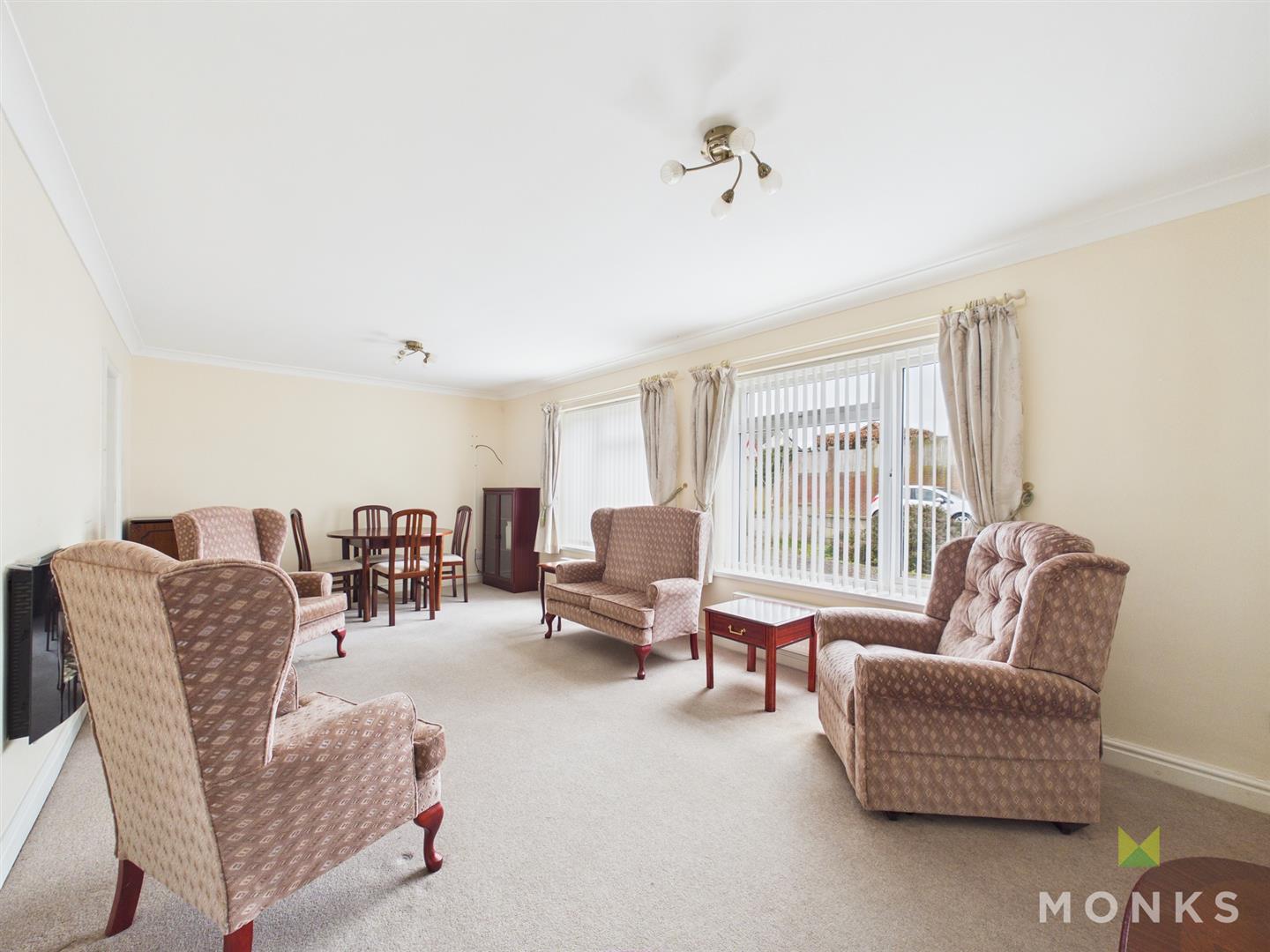 27 Cabin Lane, Oswestry, SY11 2LY For Sale